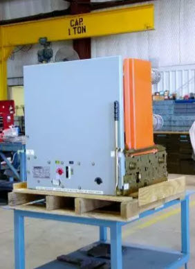 Circuit Breaker - Vacuum Type - Coastal Power Systems Industrial vacuum circuit breaker used in a medium-voltage electrical power system.
